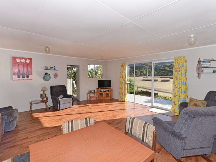 42 Totara Avenue Collingwood_7