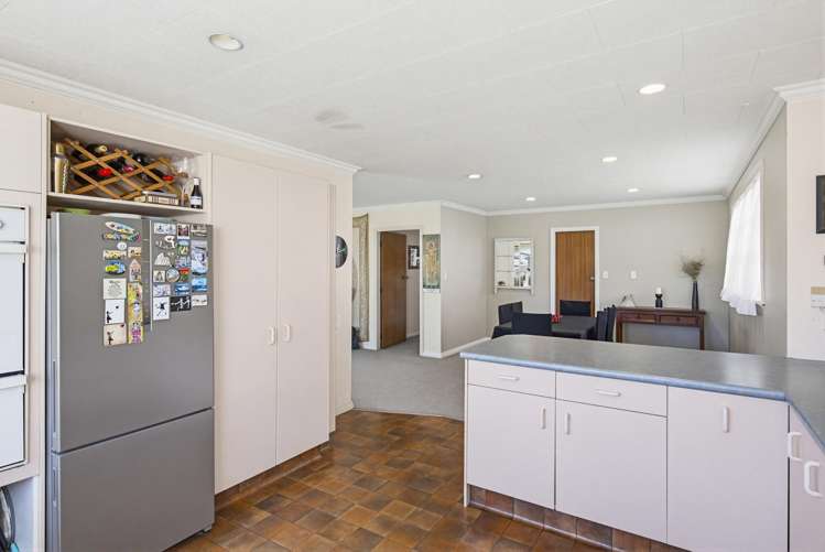 6 Teoti Street Paraparaumu Beach_14