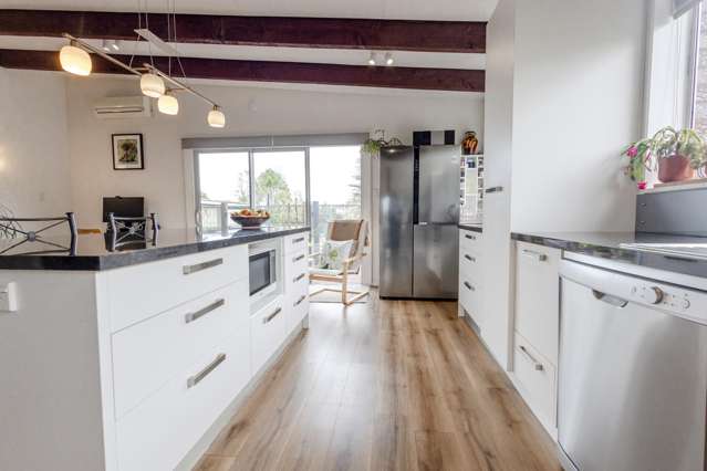 79 Livingstone Street Hokitika_4