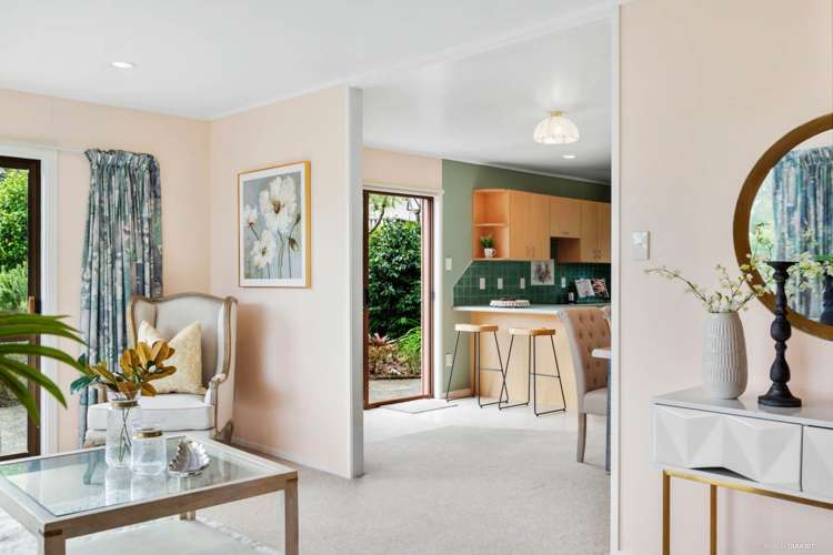 1/6 Matuhi Rise Henderson_6