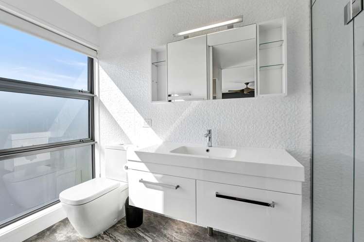 244 Devon Street West City Centre_13