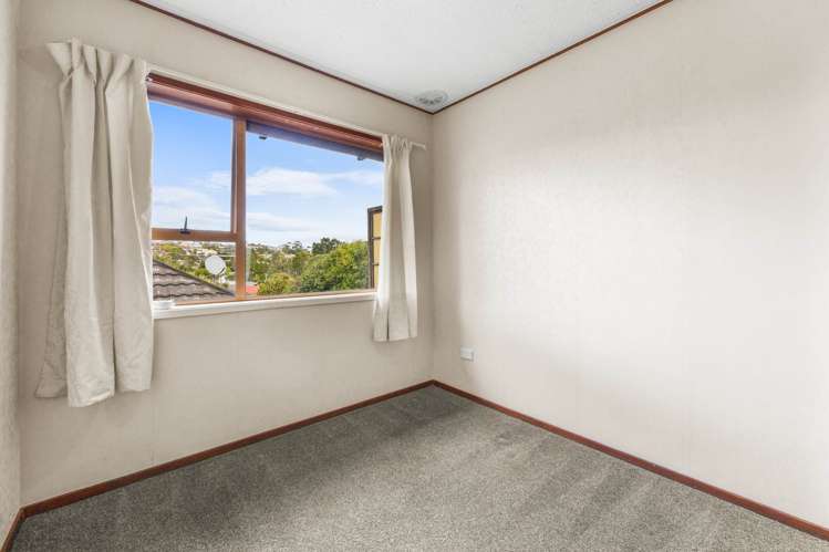 2/9 Seaton Road Murrays Bay_13