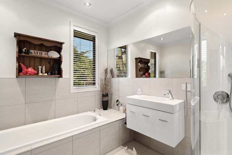 26 Ferry Hill Drive Lower Shotover_17