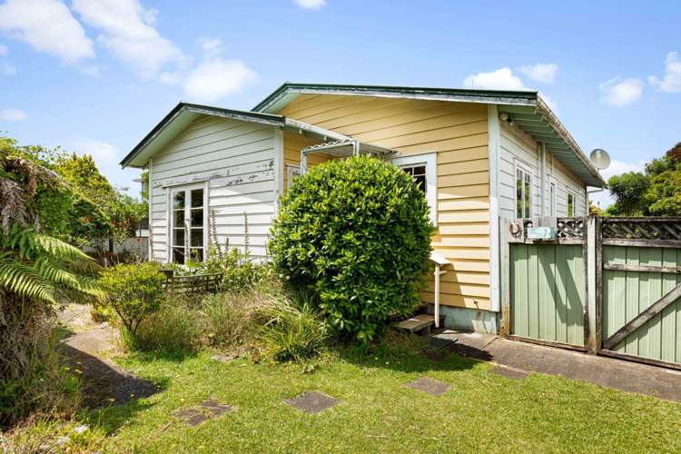 17 Albert Street Waihi_11