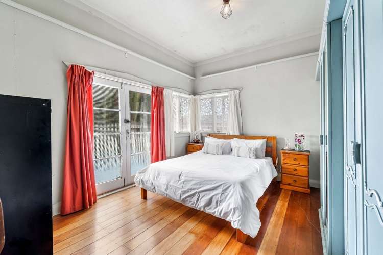 3199 Great North Road New Lynn_11