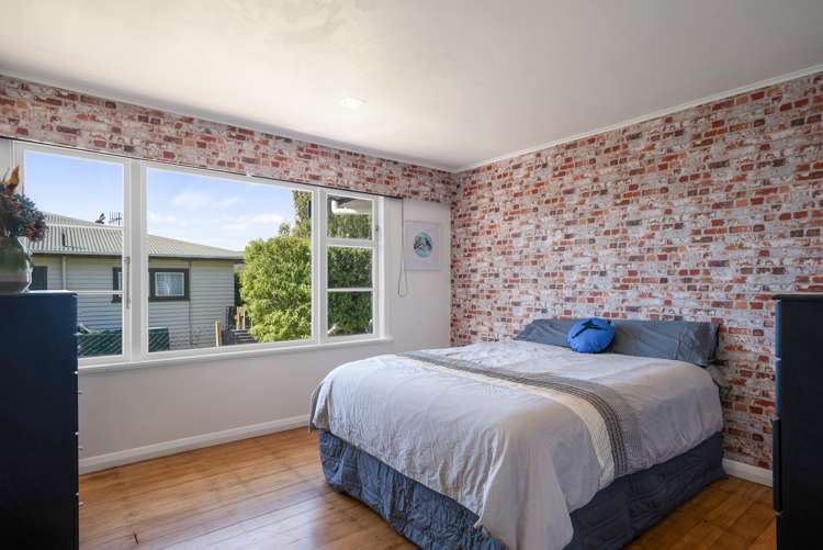 22 Parakai Street Paraparaumu_11