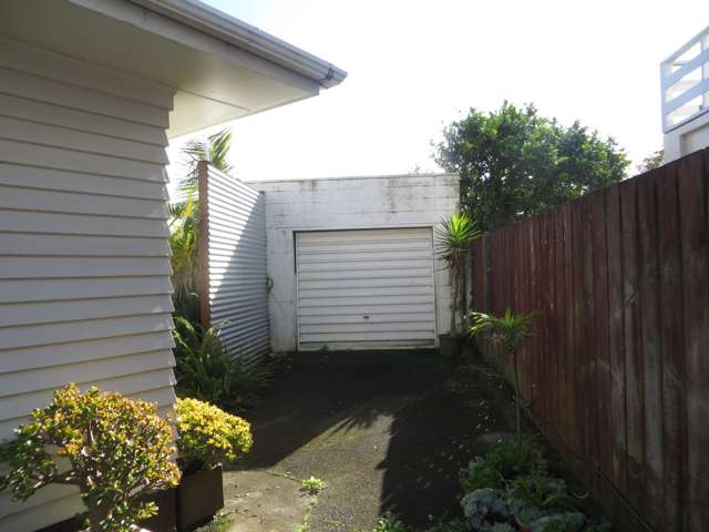 27 Clayton Road Manurewa_3