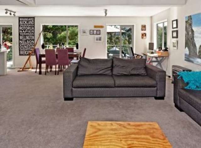 44 Minnehaha Avenue Titirangi_4