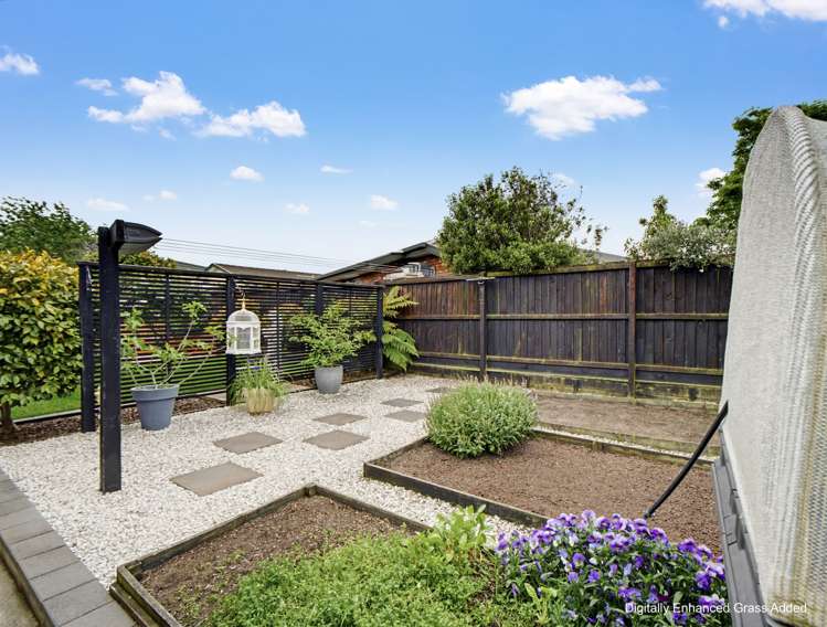 2/4 Queenspark Drive Parklands_24