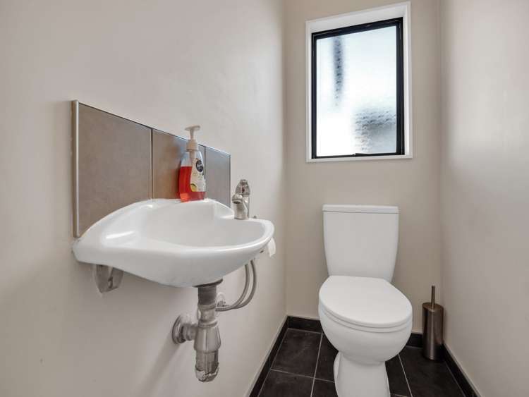 7A Thomson Avenue Dinsdale_11