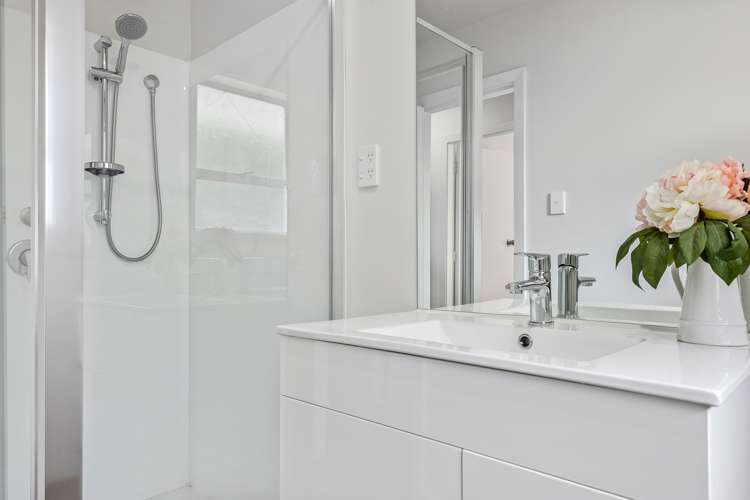 2/395 Gloucester Street Linwood_9