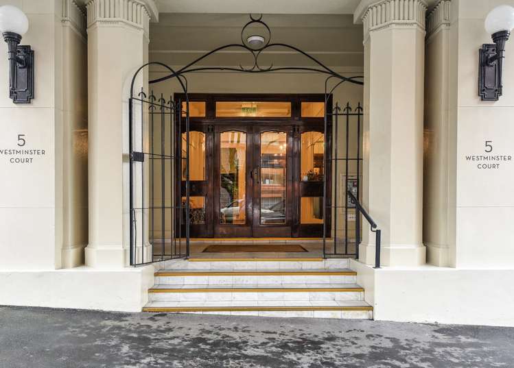 6e/5 Parliament Street Auckland Central_4