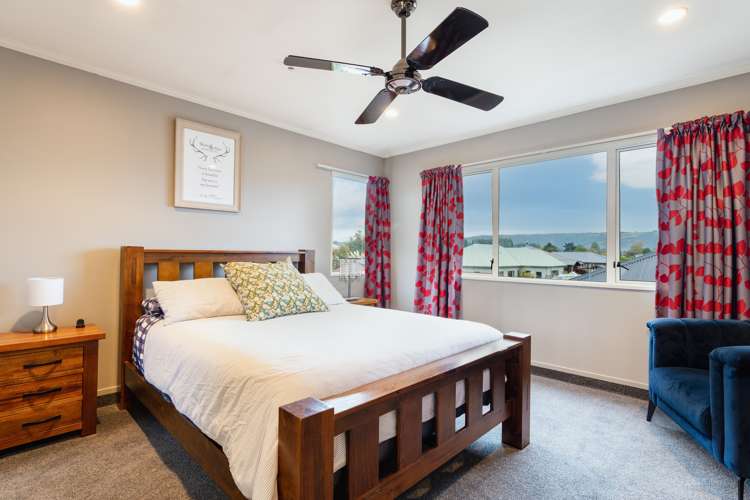 56 Silverstream Drive Mosgiel_10