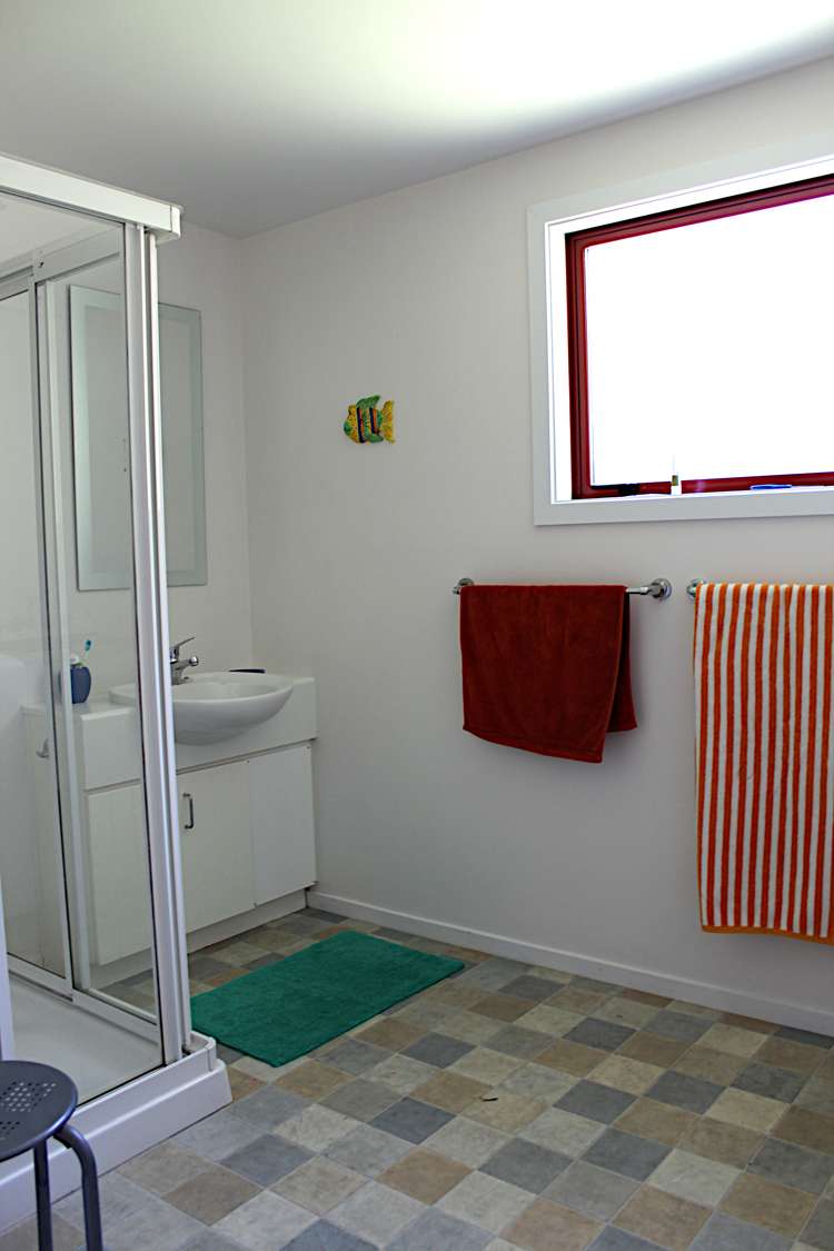 50 Totara Avenue Collingwood_10