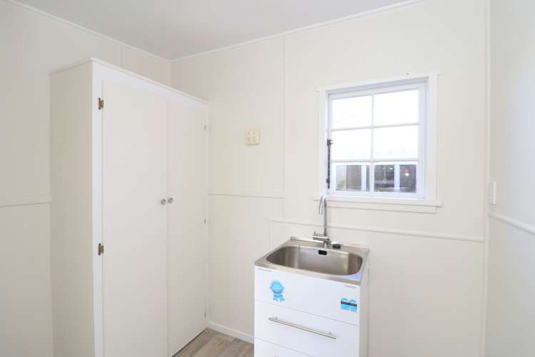 81 Ross Street Grasmere_10