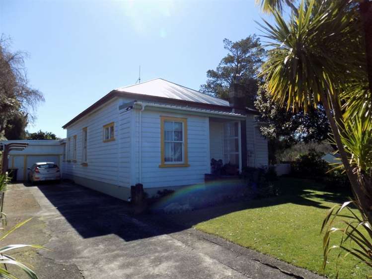 35 Mackay Street Waihi_17
