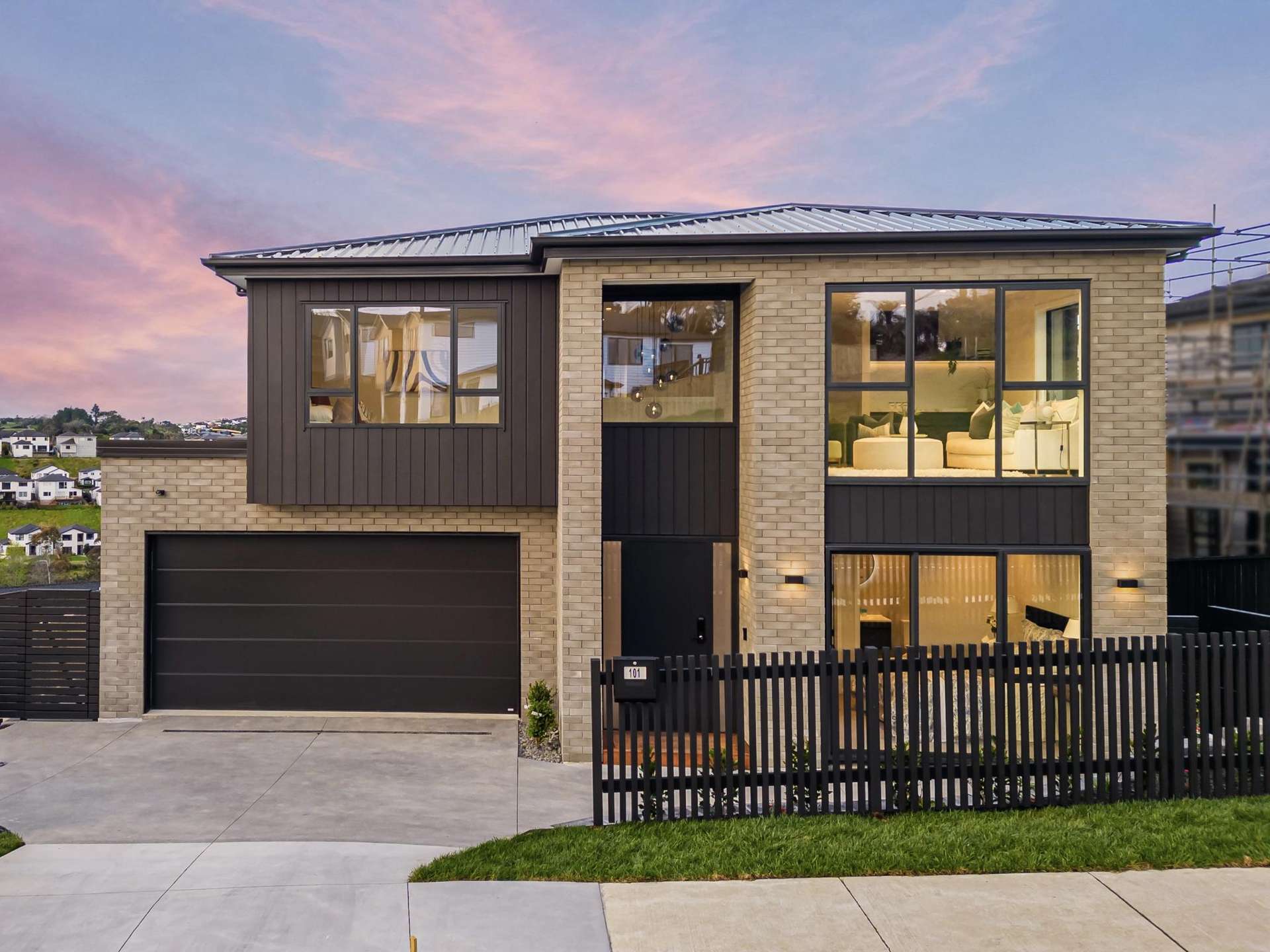 101 Skulander Crescent Millwater_0