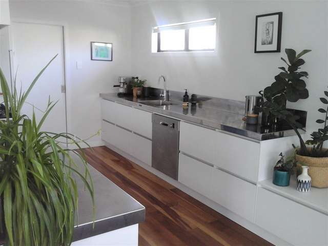 3 Griffiths Place Claudelands_2