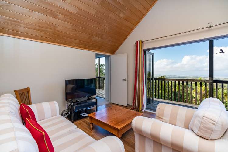 239 Massey Road Waipu_14