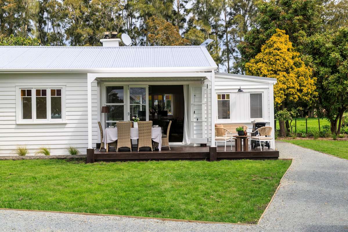 748 One Tree Point Road_4