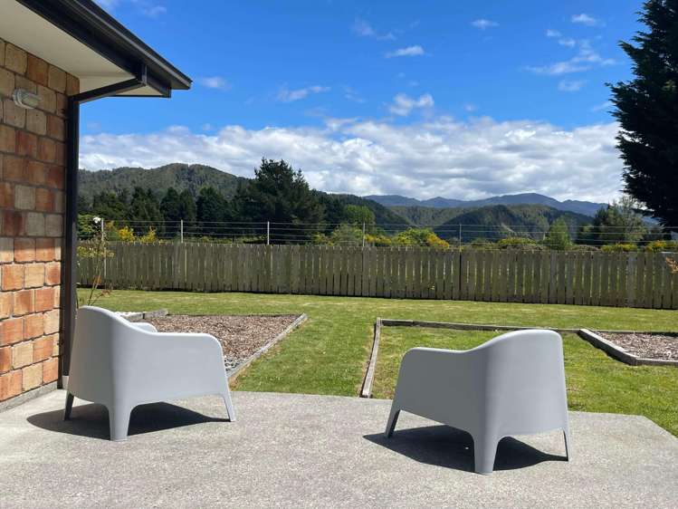 9 Wicken Place Reefton_18