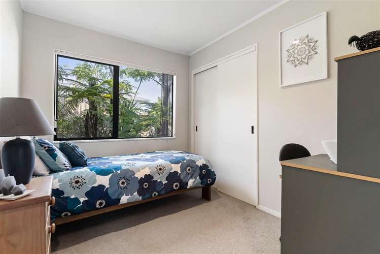 2/25 Grassways Avenue Pakuranga_9