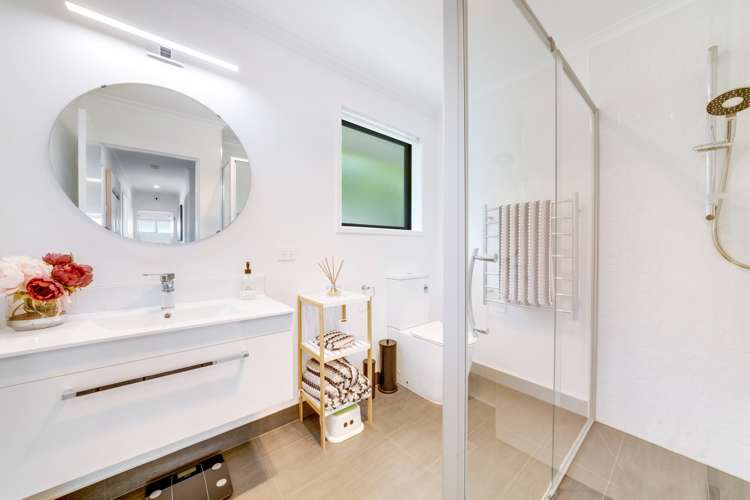 42 Twin Parks Rise Papakura_9