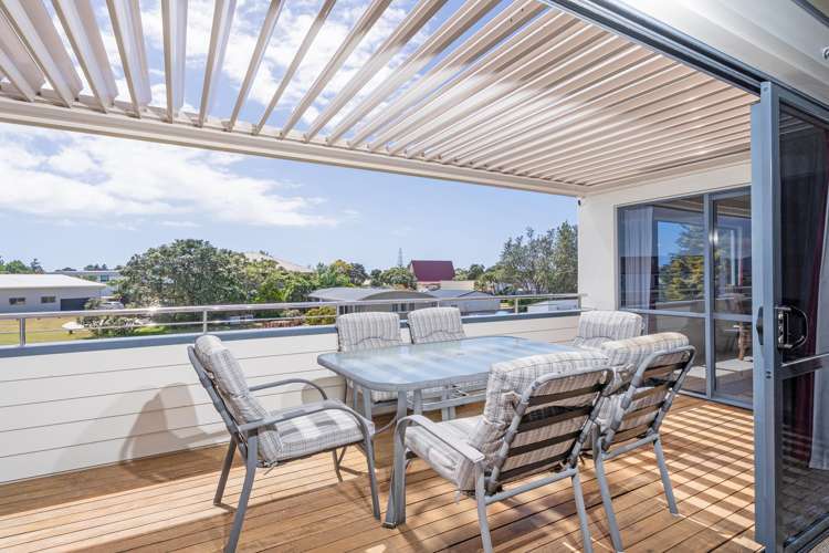 1 Centreway Pauanui_16