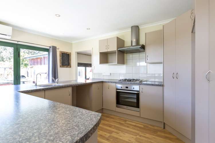 100 Main Road Tirau_5