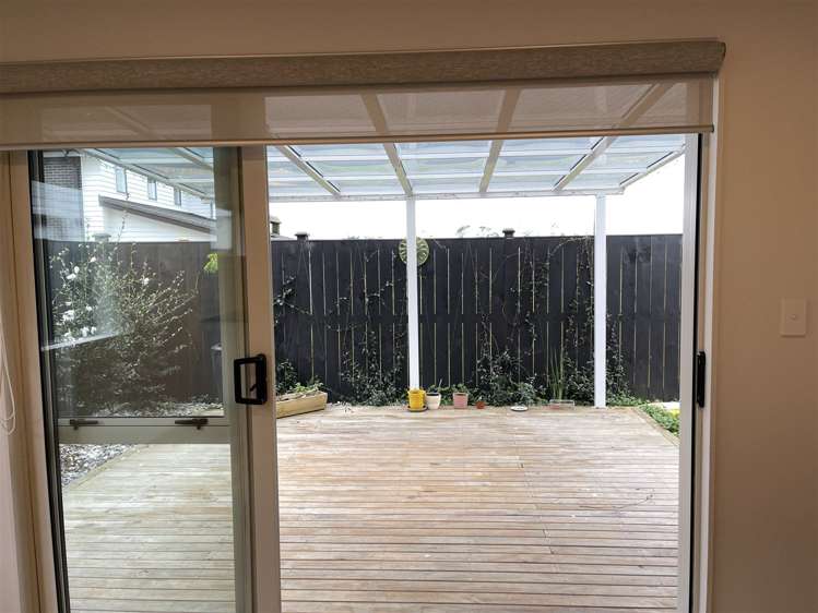 12 Woven Place Karaka_17