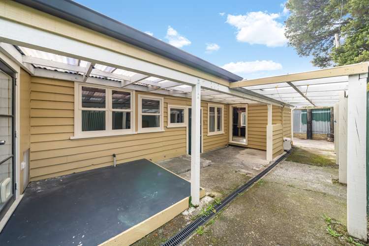 19 Moores Valley Road Wainuiomata_14