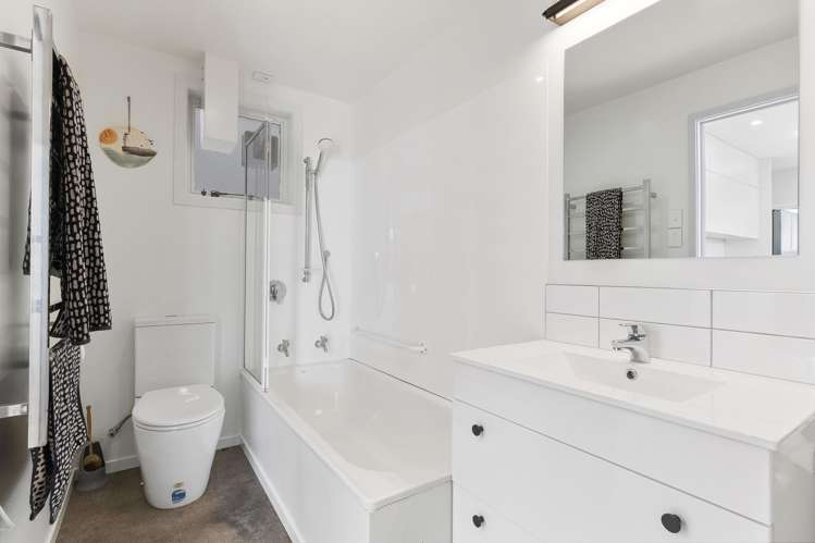 5/5 Levy Street Mount Victoria_8