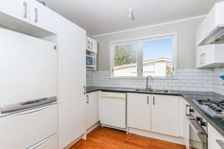 12 Clendon Place Manurewa_10