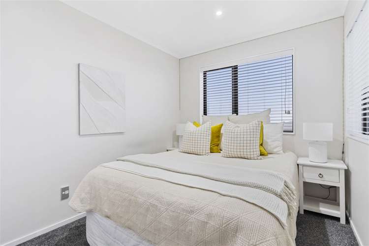 90 Joseph Street Flat Bush_11