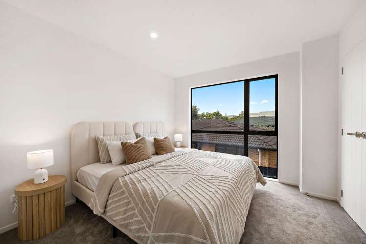 39 Brandon Road Glen Eden_11
