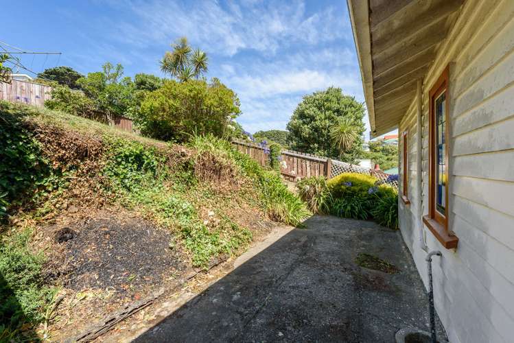 16 Totara Road Miramar_19