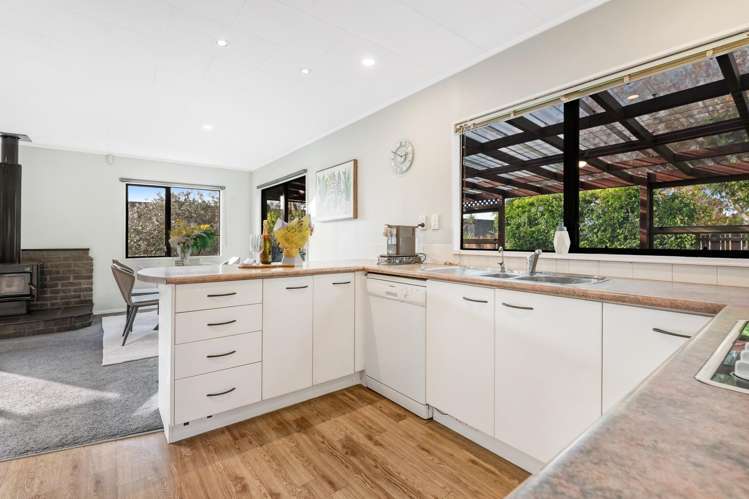 2/41 Barbados Drive Unsworth Heights_8