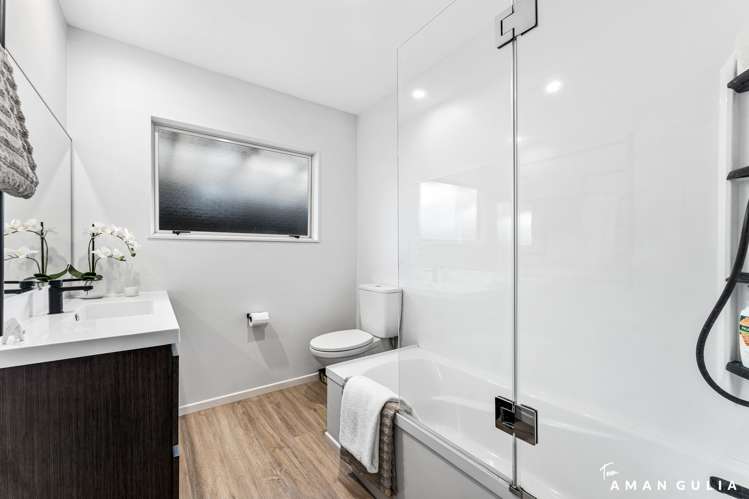 22 Whangaparaoa Road Red Beach_14