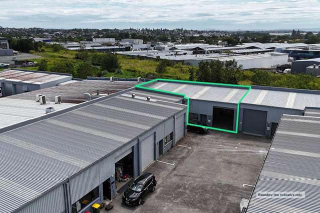Immaculate 194sqm Industrial Opportunity