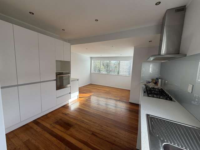 135 Market Road 1662_4