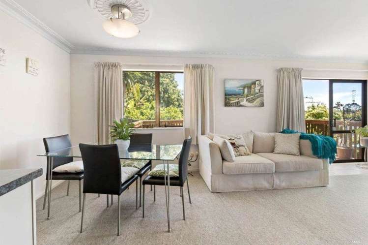 5A Culdaff Place Mt Roskill_5