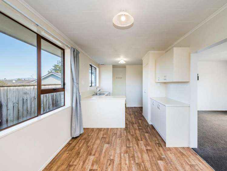 62a Mazengarb Road Paraparaumu Beach_8