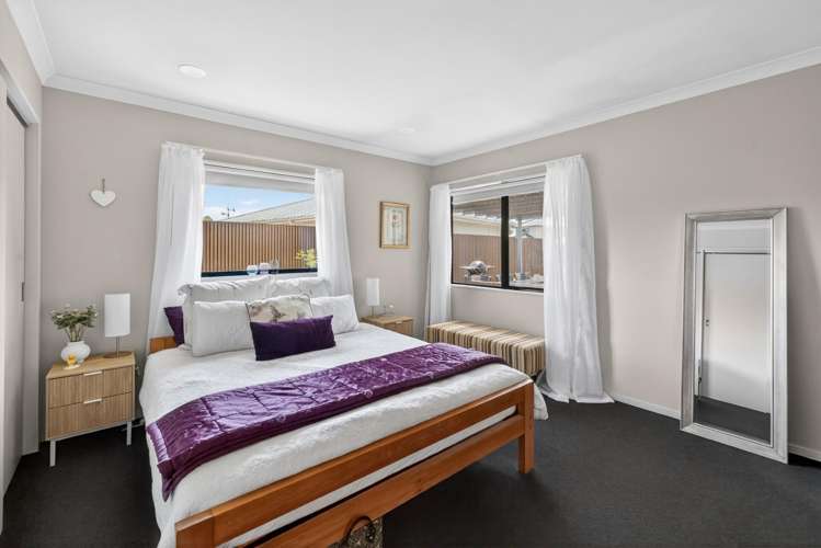 28 Lisa Place Brookfield_7