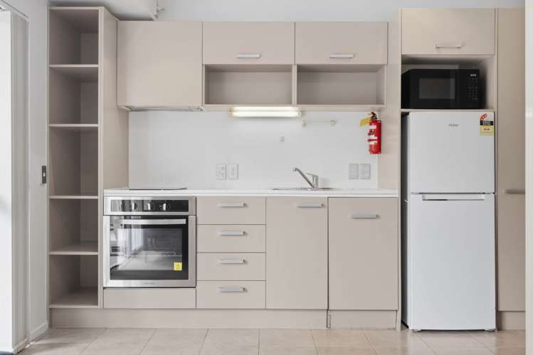 2C/208 Hobson Street City Centre_5