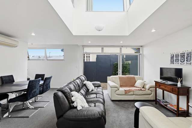 32B Elizabeth Street Victoria_1