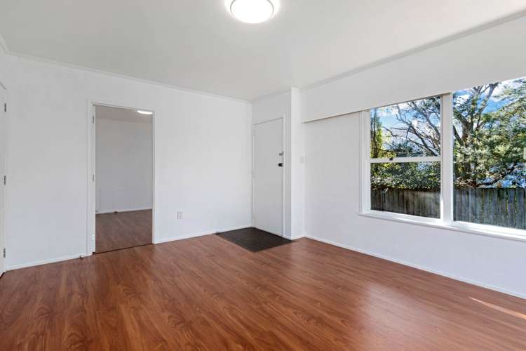 2/63 Ellice Road Totara Vale_5