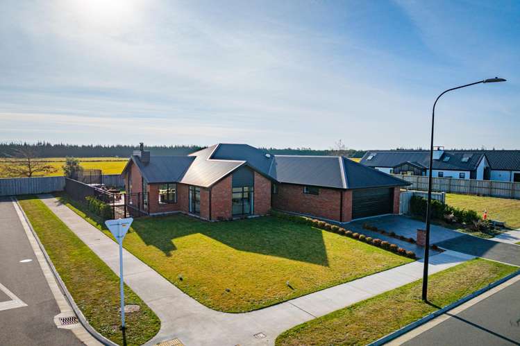 115 Northmoor Boulevard Rolleston_21