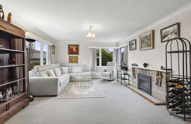 63 Redwood Avenue Tawa_1