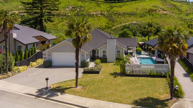 44 Sunningdale Drive Stoke_1