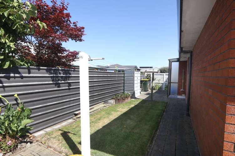 4/11 Cox Street Ashburton_19